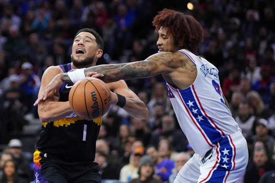 开云-恩比德乔治缺席！布克27分太阳灭76人获3连胜 格林时隔33场复出