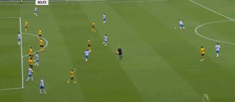 开云APP-【早报】梅西首秀体验功夫足球！热刺枪手“包围”英超